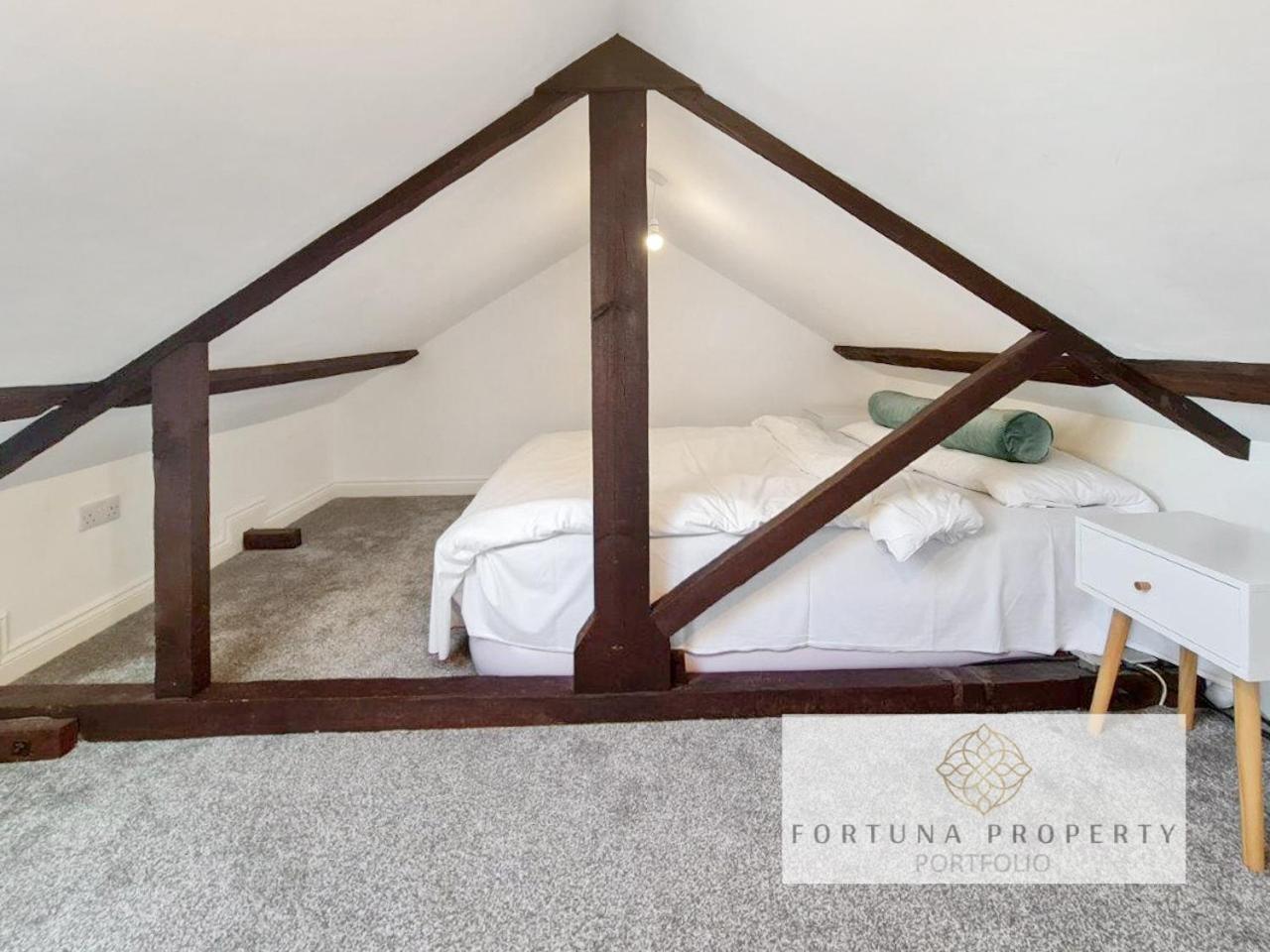 Margaret'S Loft By Fortuna Property Cheltenham Luaran gambar